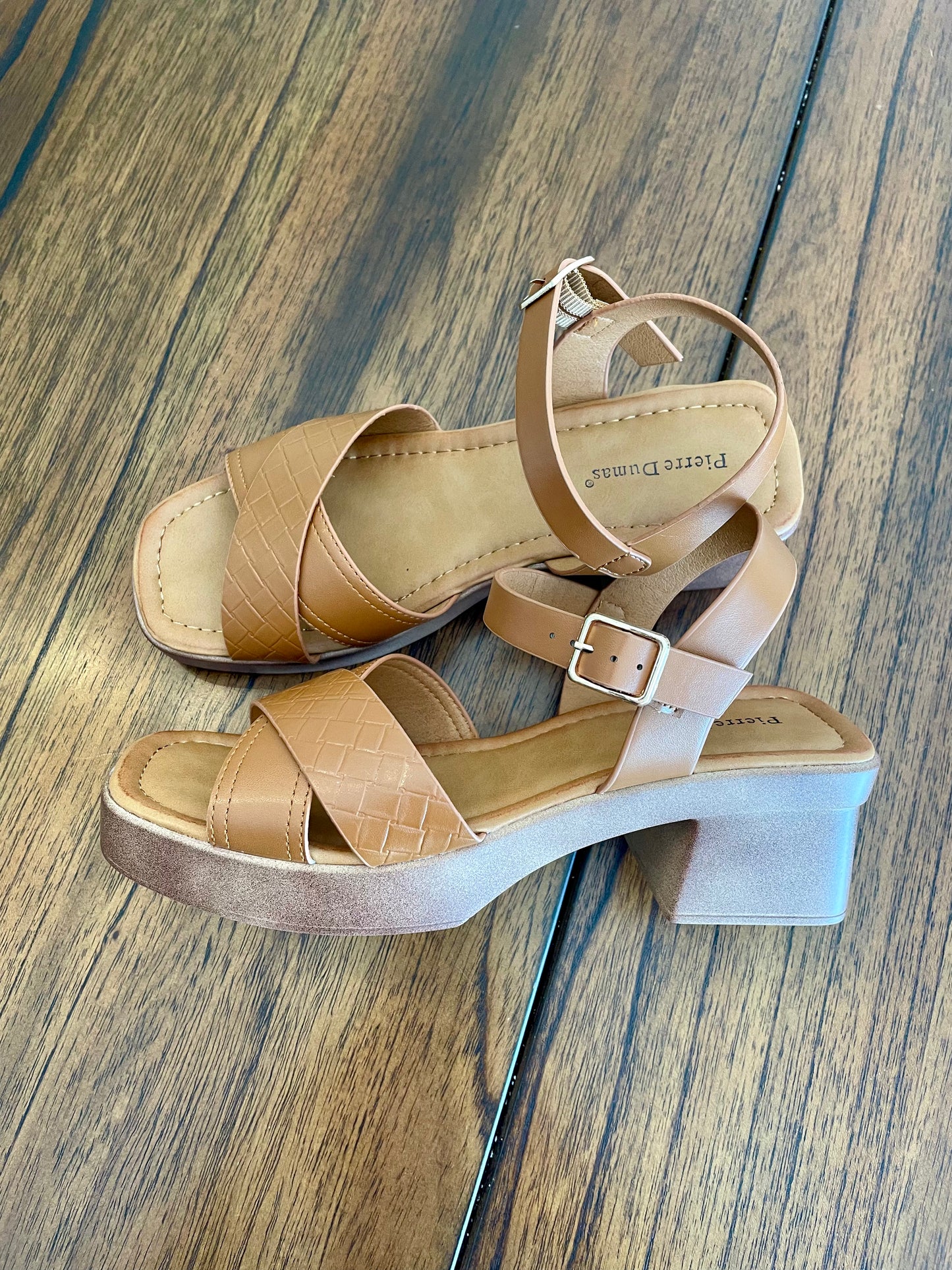 Leia Heel