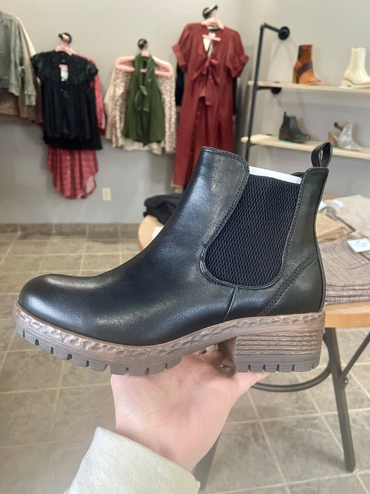 Chelsea Boot