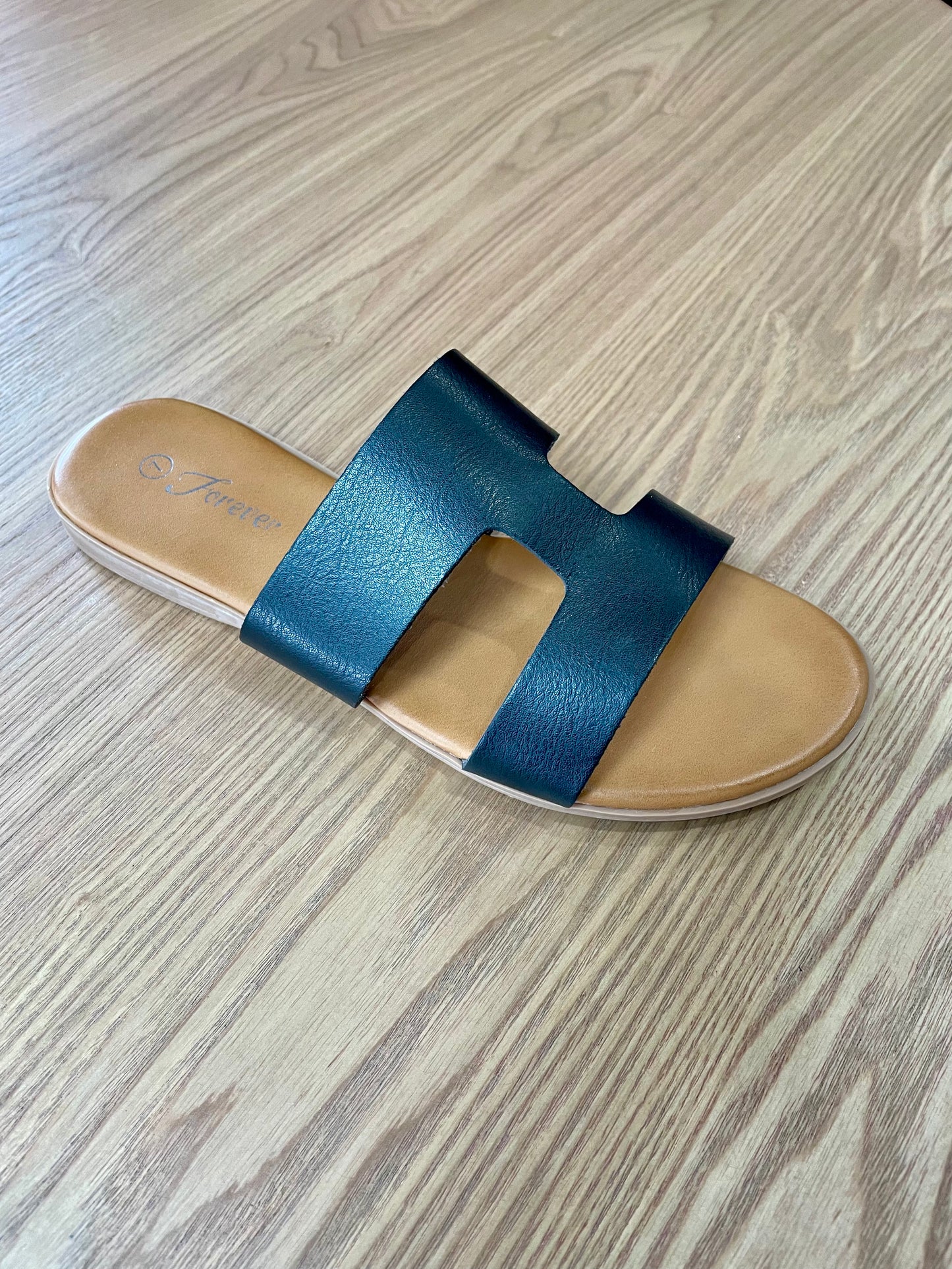 Side Cut Flat Sandal