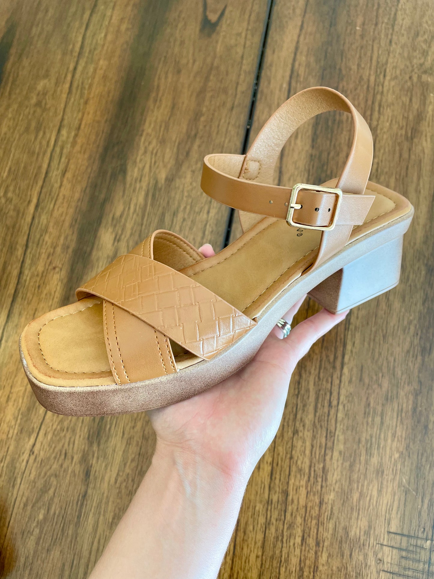 Leia Heel