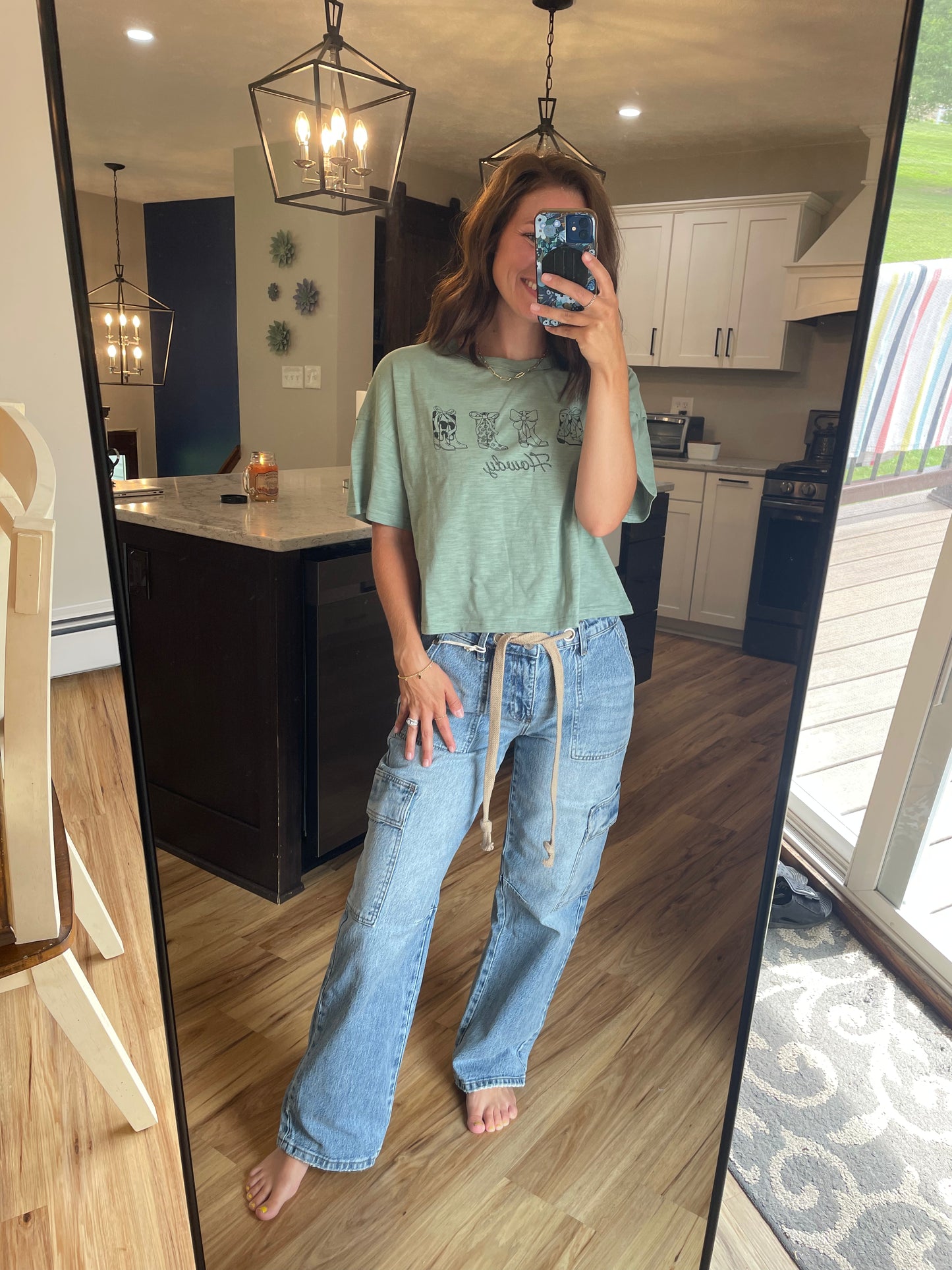 Howdy Graphic Tee