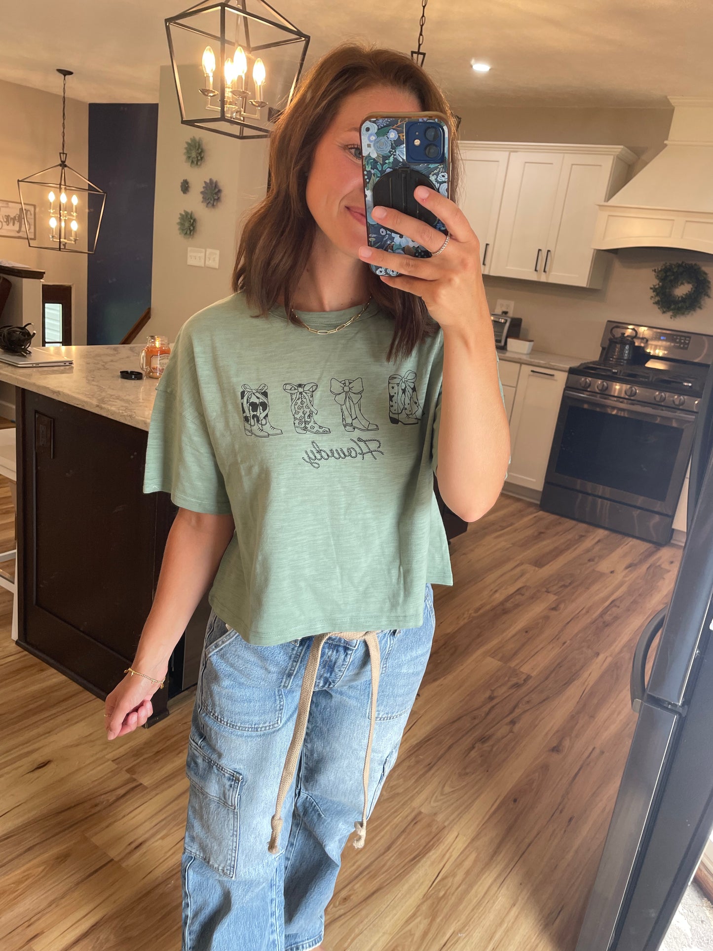 Howdy Graphic Tee