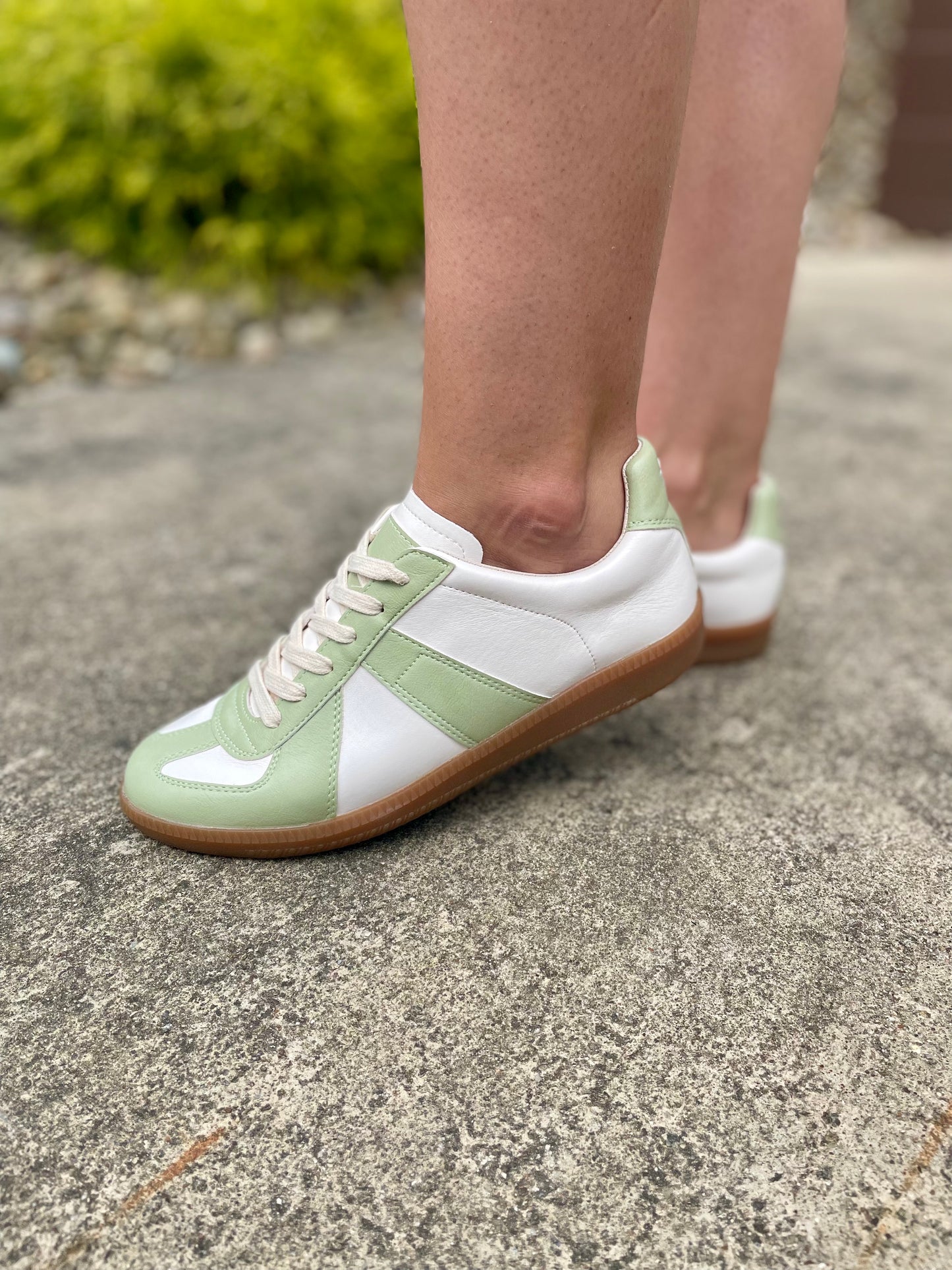 Noelle Mint Low Top Sneaker