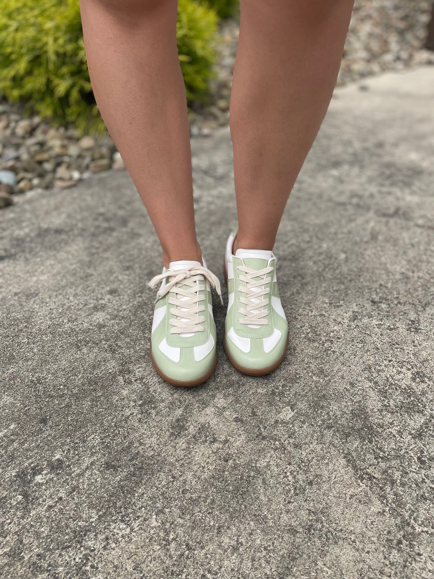 Noelle Mint Low Top Sneaker