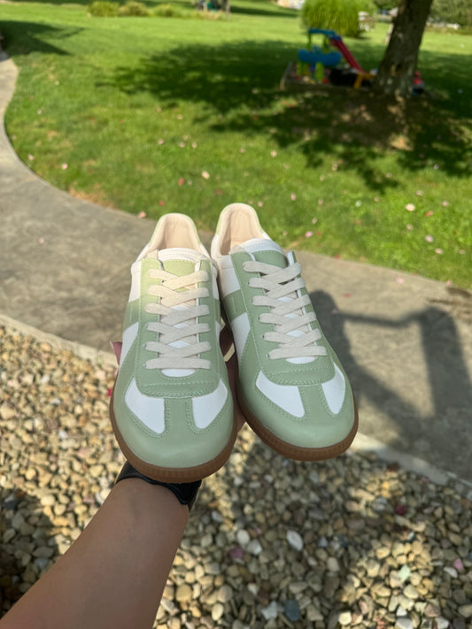 Noelle Mint Low Top Sneaker